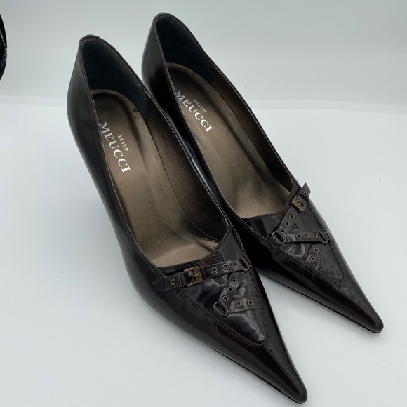 Meucci Brown Pumps Size 10 - Picture 1 of 6